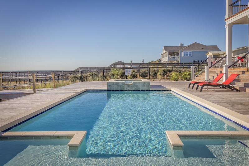 Swimming Pool Construction : Choosing the Right Contractor